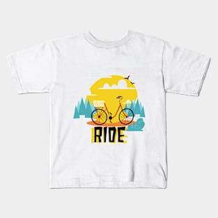 It's time for a ride Kids T-Shirt